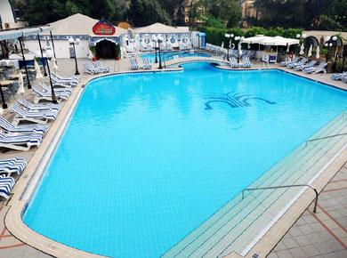 Oasis hotel Swimming pool