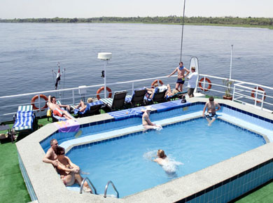 Coral 1 Nile cruise Swimming pool